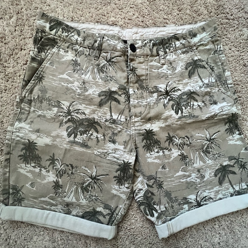 Divided Palm Print Men's Shorts - Tan and Black